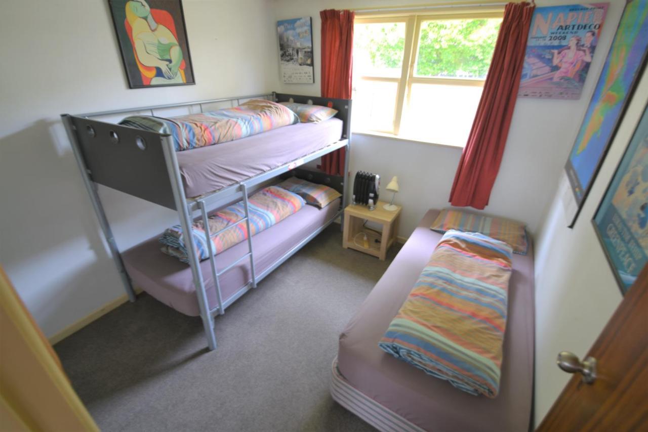 Funky Green Voyager Backpackers Vandrehjem Rotorua Eksteriør billede